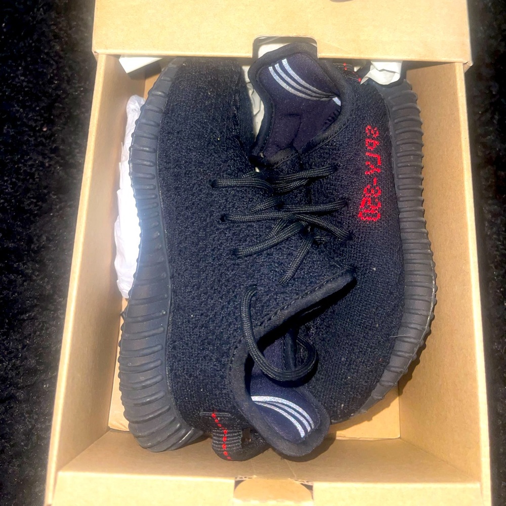 Toddler size 10C yeezy